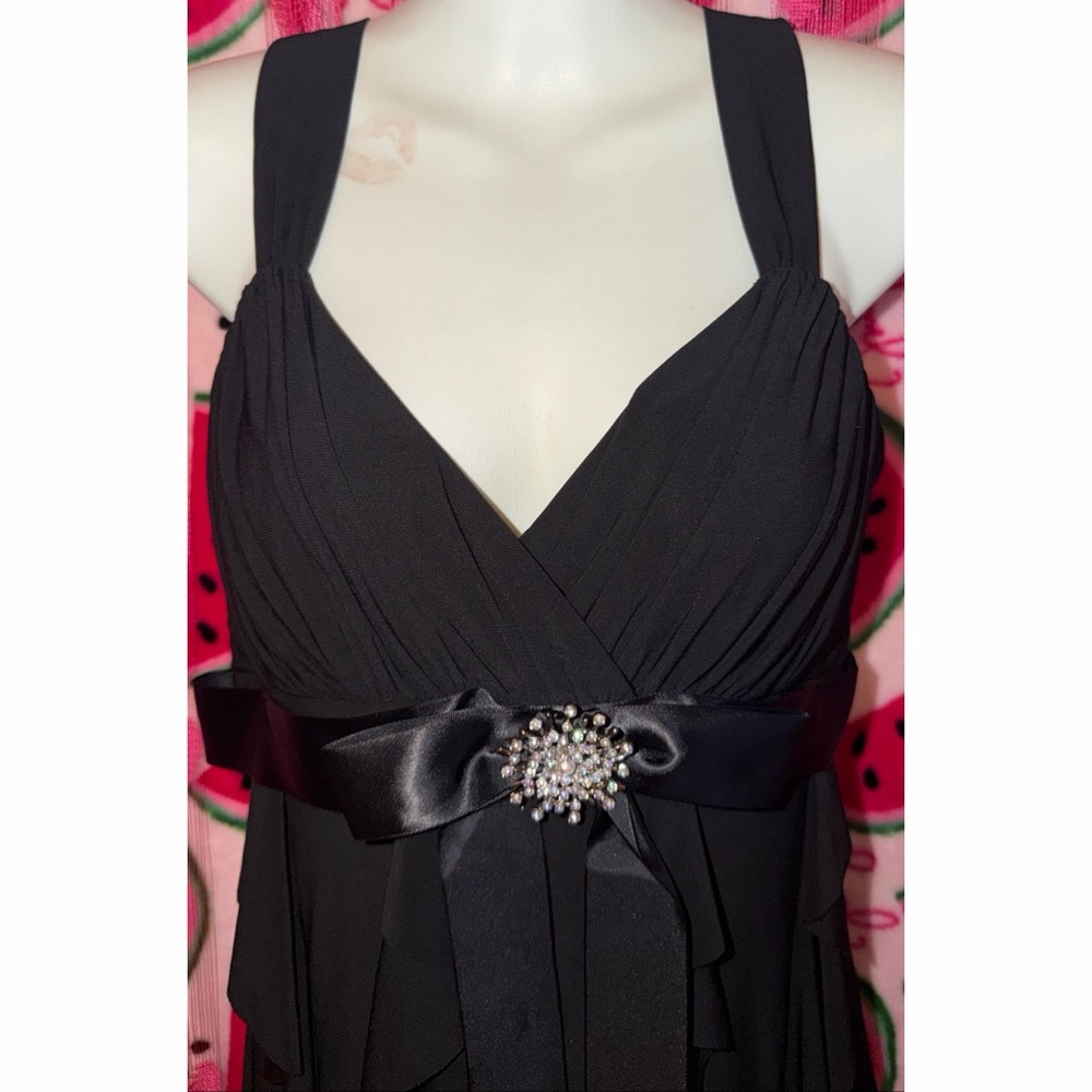 🖤 Scarlett Nite Ruffle Dress - Picture 2 of 9